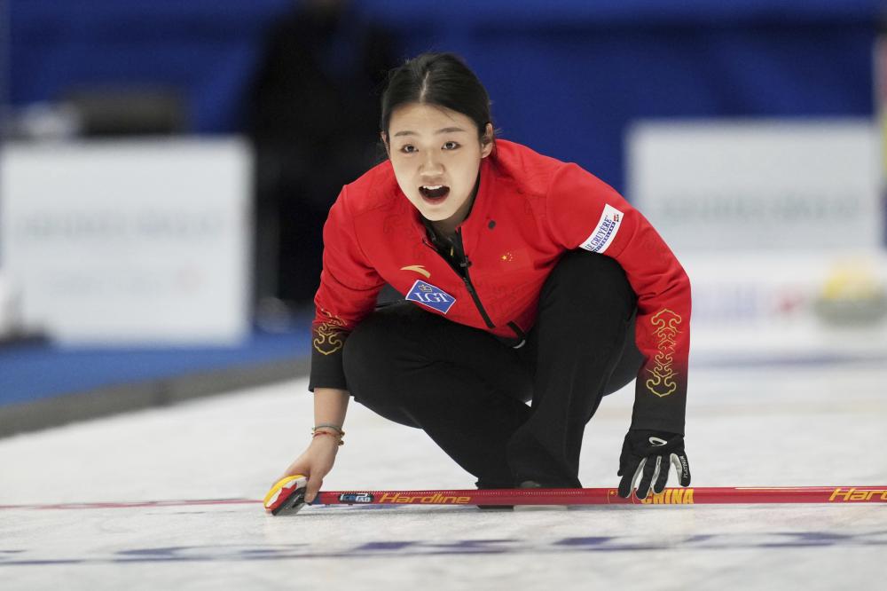 飞跃对方防 飞跃对方防